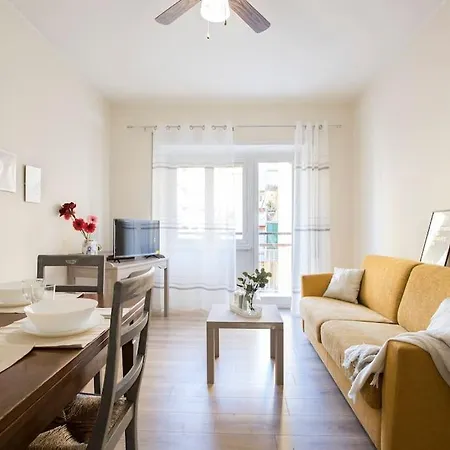 Apartment Moderno Tuscolana 2 Bdr And Living Metro A
