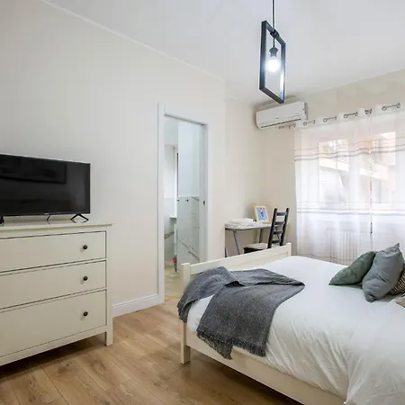Apartment Moderno Tuscolana 2 Bdr And Living Metro A Rome