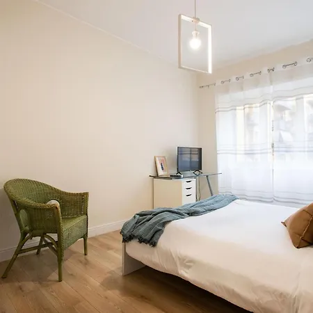 Apartment Moderno Tuscolana 2 Bdr And Living Metro A